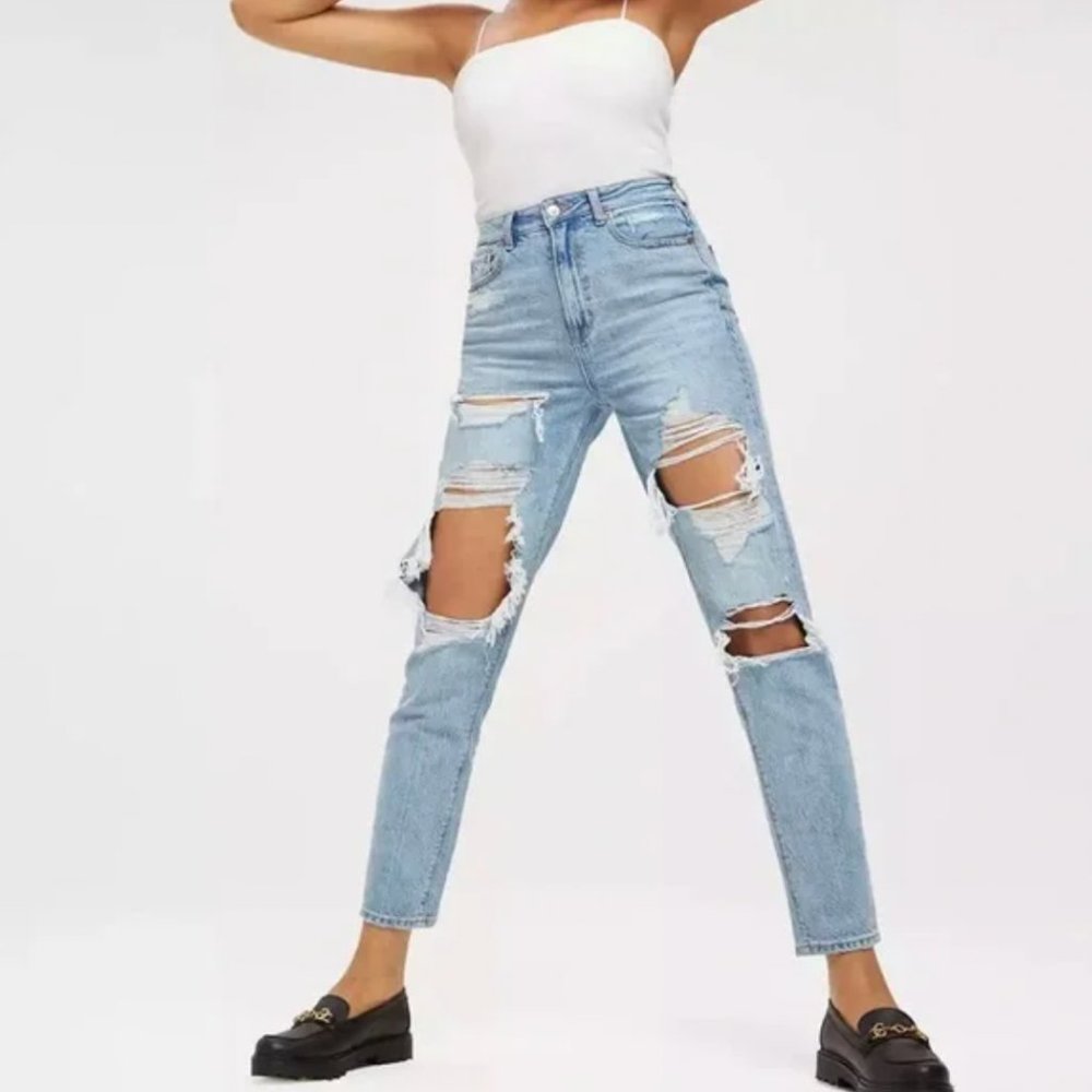 American Eagle The Highest Rise Distressed Mom Jean